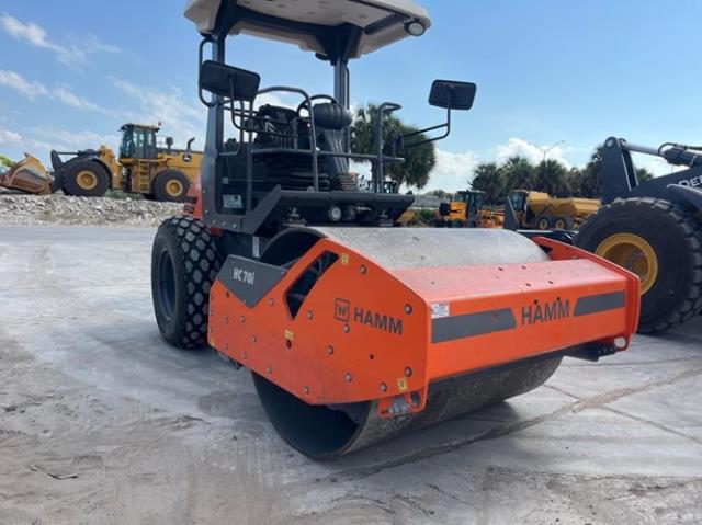 Rental store for VIBRATORY DRUM ROLLER 66   SMOOTH in Guntersville AL